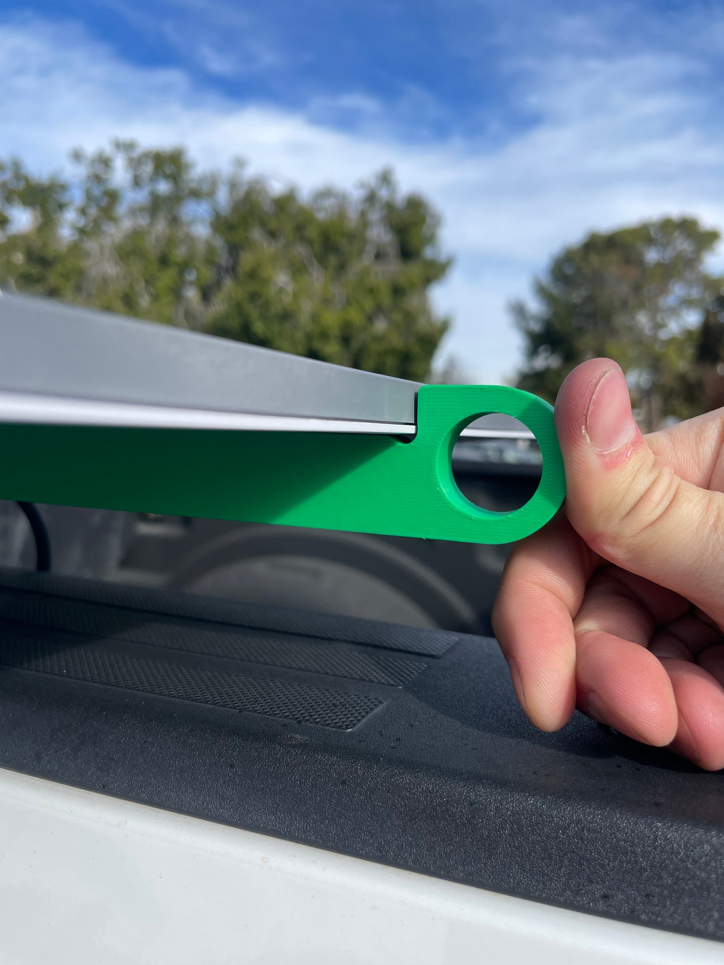 EZ Kickstand Release Bar For Standard Starlink