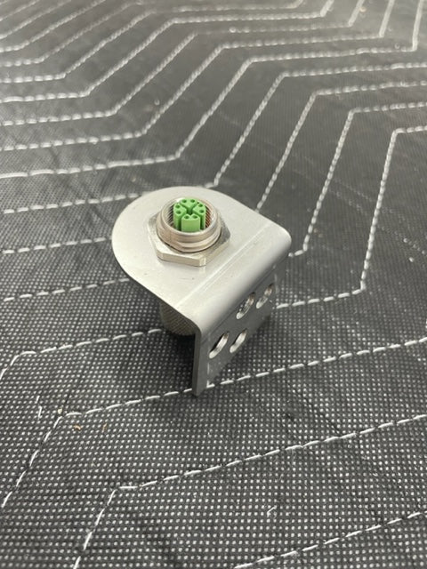 Network Connector - Flanged Female Socket with 90deg Mount Plate Kit